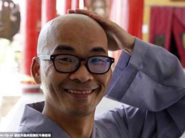 Tài chính - Bất động sản - Đại gia từ bỏ danh vọng, xuống tóc đi tu