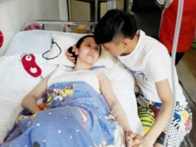 Bạn trẻ - Cuộc sống - Cảm động chuyện chàng trai chăm bạn gái hôn mê