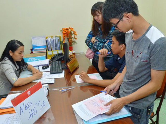 Giáo dục - du học - Tuyển sinh ĐH-CĐ 2015: Cuộc chơi của thí sinh điểm cao