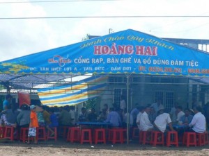 Pháp luật - Mâu thuẫn khi chơi bài uống rượu, đánh hàng xóm tử vong