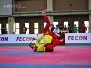 Võ thuật - UFC - Quyền Anh - Mãn nhãn những pha 1 chọi 3, tay không đấu kiếm