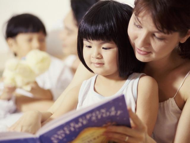 Bạn trẻ - Cuộc sống - Làm gì khi cha mẹ bất đồng trong việc nuôi dạy con?