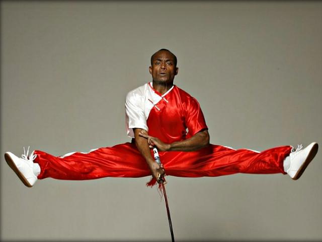 Võ thuật - UFC - Quyền Anh - Cuộc đời ly kỳ của “Lý Tiểu Long châu Phi”