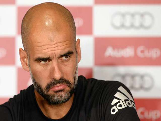 Bóng đá Đức - Tin HOT tối 11/8: Van Gaal đang “hủy hoại” MU