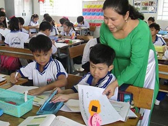 Giáo dục - du học - Đánh giá học sinh tiểu học: Giáo viên vẫn rập khuôn