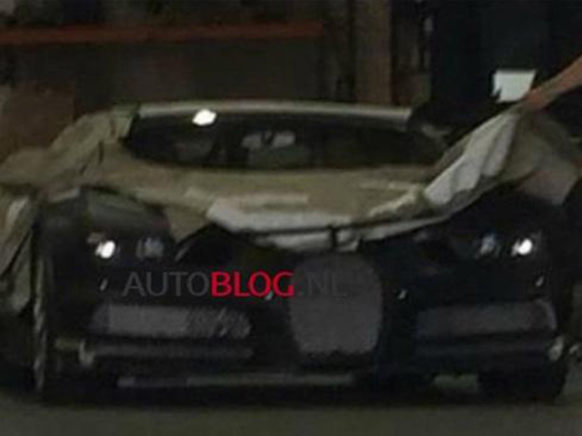 Ô tô - Xe máy - Siêu phẩm mới Bugatti Chiron lần đầu lộ ảnh