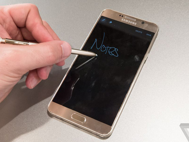 Trên tay chiếc Samsung Galaxy Note 5 vừa ra mắt
