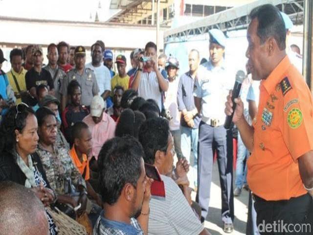 Tin tức trong ngày - Máy bay Indonesia gặp nạn: Thời tiết làm khó đội cứu hộ