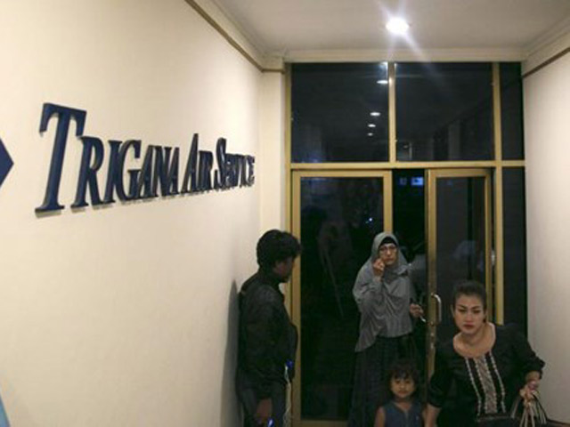 Thế giới - Đã tìm thấy máy bay chở 54 người mất tích ở Indonesia