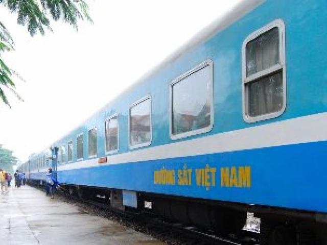 Thị trường - Tiêu dùng - Giá vé tàu giảm mạnh các tháng cuối năm