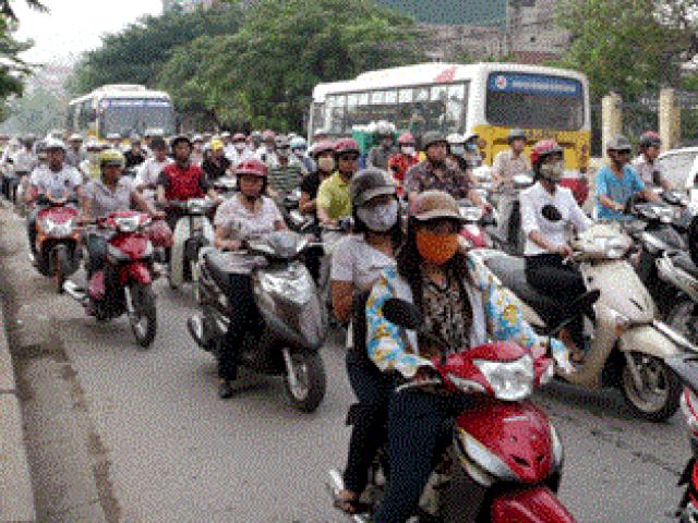 Tin tức trong ngày - Đến lượt Bộ Tài chính đề xuất dừng thu… “thuế đường” xe máy