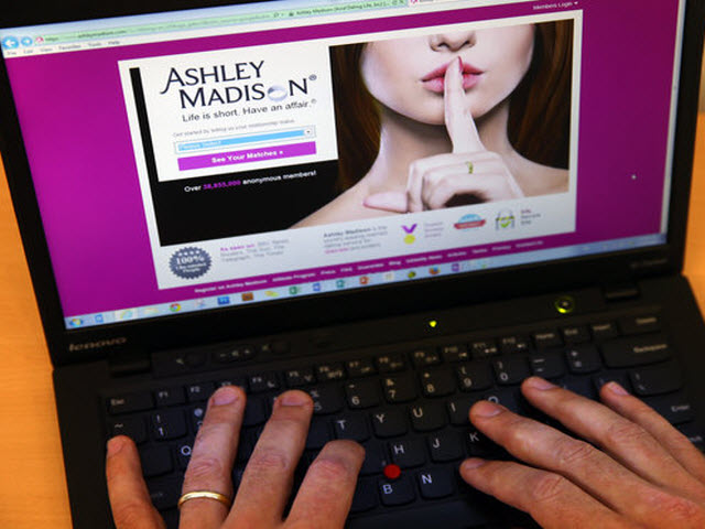 Công nghệ thông tin - Hơn 37 triệu người lao đao vì bị lộ thông tin trên website ngoại tình