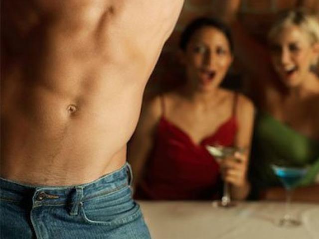 Bạn trẻ - Cuộc sống - Sốc với tin nhắn "săn lùng trai trinh" giá ngàn đô