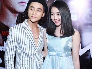 Ca nhạc - MTV - Ngắm &quot;người yêu&quot; xinh như hoa của Sơn Tùng