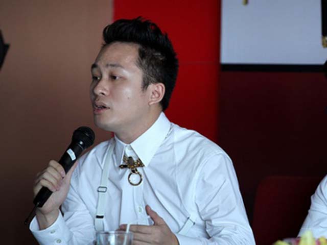 Ca nhạc - MTV - Tùng Dương: Hát mãi một bài không thấy nhàm tai