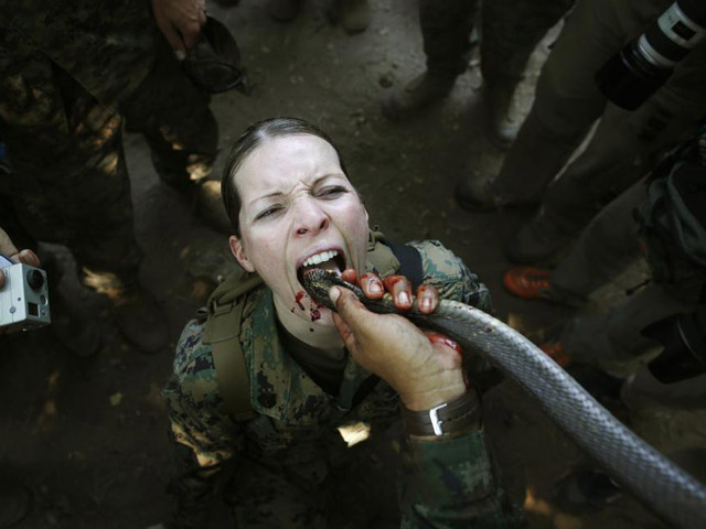 Thế giới - Những "bóng hồng" trong quân đội Mỹ