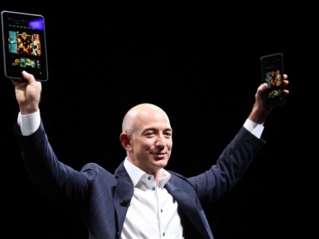 Tài chính - Bất động sản - Ông chủ Amazon "bỏ túi" 8 tỷ USD chỉ trong vài giờ