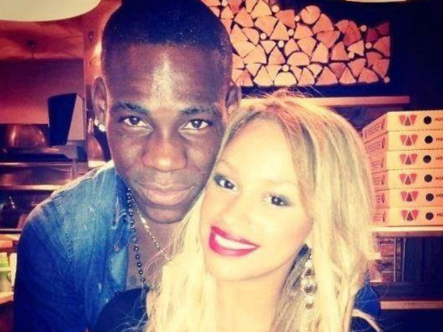 Bóng đá Ngoại hạng Anh - Bồ xinh phản bội Balotelli, qua lại với cầu thủ kém danh