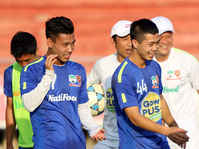 Bóng đá - Công Phượng &amp; HAGL khiến HLV đối thủ bị "việt vị"