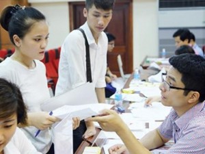 Giáo dục - du học - Xét tuyển ĐH, CĐ nguyện vọng 2: Cẩn trọng chọn trường