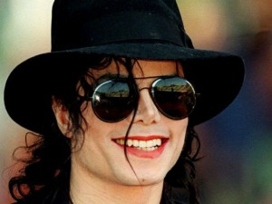 Ca nhạc - MTV - Đấu giá 127 triệu đồng chiếc mũ huyền thoại Michael Jackson