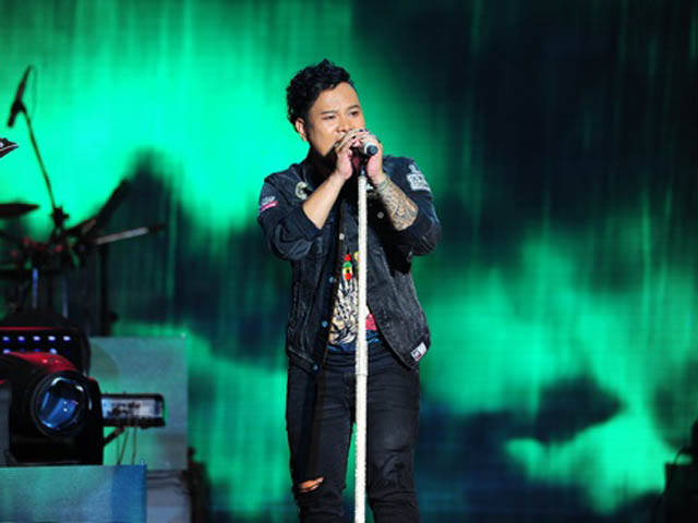 Ca nhạc - MTV - Con trai NSND Y Moan giành 3 giải tại Bài hát Việt