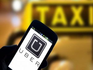 Công nghệ thông tin - Uber săn 2 hacker có khả năng tấn công và điều khiển ô tô từ xa