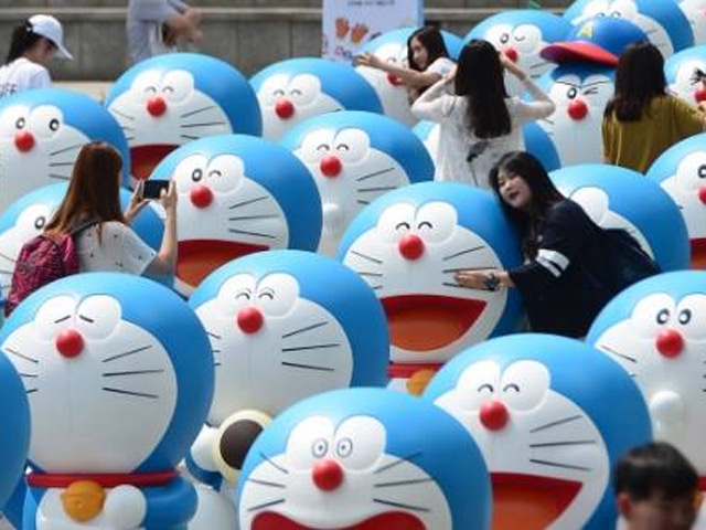 Bạn trẻ - Cuộc sống - Giới trẻ Hàn thích thú với triển lãm mèo máy Doraemon