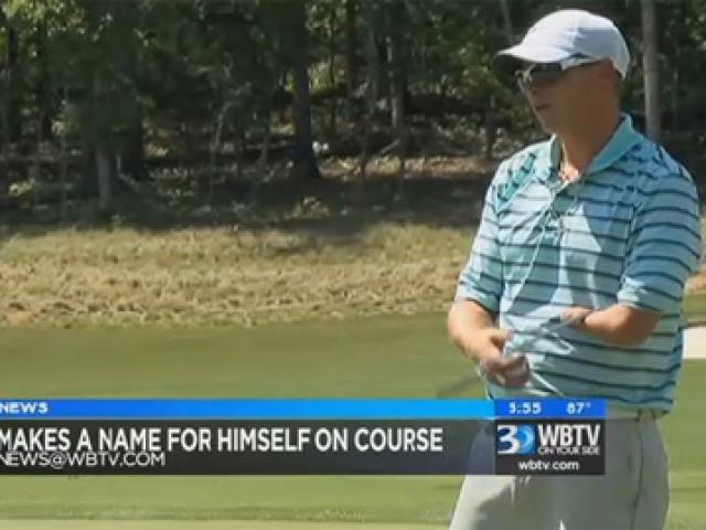 Thể thao - Cụt 1 tay vẫn đánh golf cực đỉnh