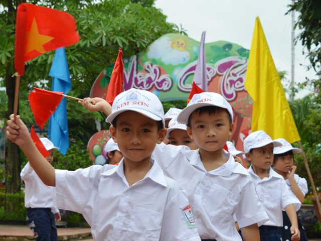 Tin tức trong ngày - Ngày khai giảng ở nơi lũ lịch sử vừa đi qua