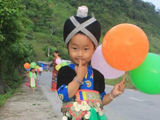 Tin tức trong ngày - Khai giảng trên "cổng trời" xứ Nghệ