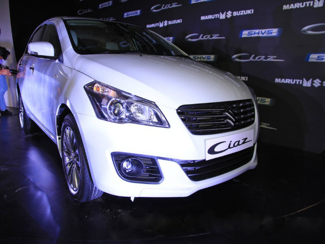 Ô tô - Xe máy - Soi chi tiết Maruti Ciaz SHVS giá 280 triệu đồng
