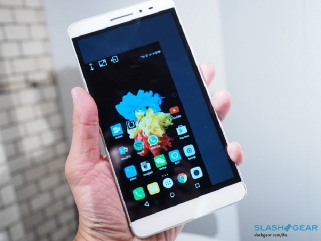Dế sắp ra lò - Trên tay điện thoại máy tính bảng Lenovo Phab và Phab Plus