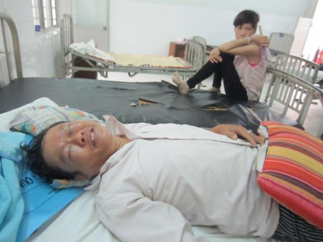 Tệ nạn xã hội - Đội phó dân phòng cầm đầu nhóm thanh niên đánh người