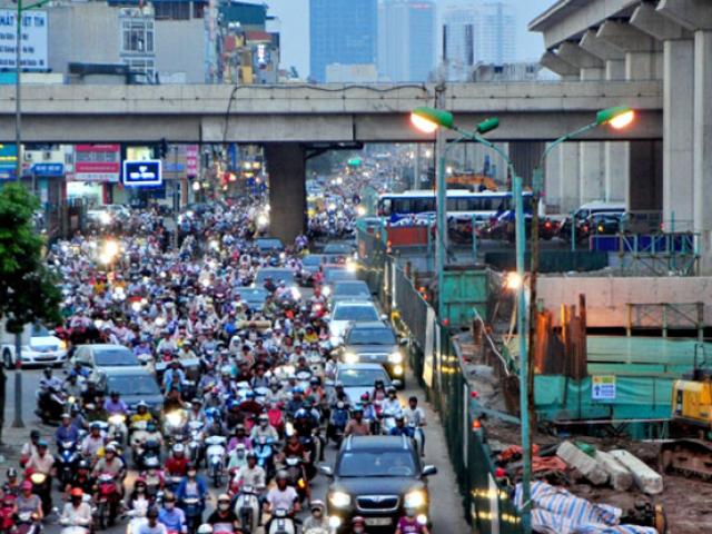 Tin tức trong ngày - Mướt mồ hôi vượt "nút cổ chai" công trường đường sắt trên cao