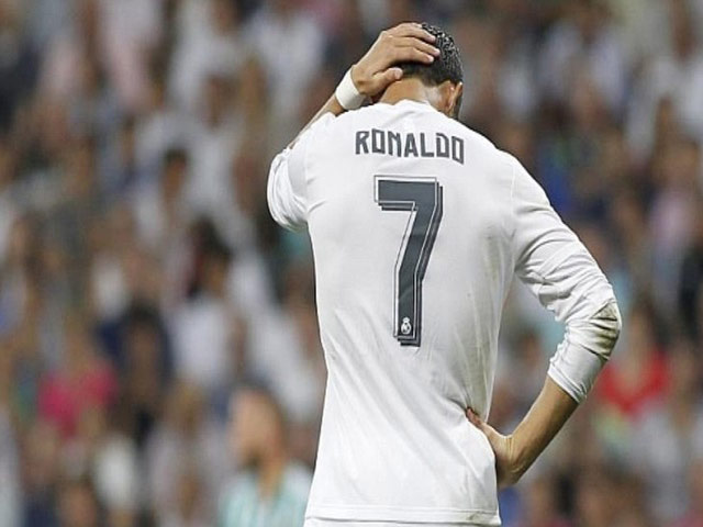 Bóng đá - Ronaldo "tịt ngòi" bất thường: Lỗi do Benitez