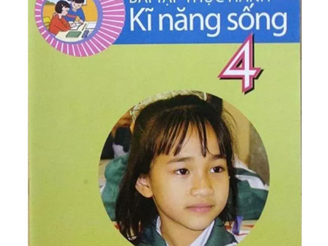 Bạn trẻ - Cuộc sống - NXB lên tiếng vụ “sờ vào vùng kín” trong sách kỹ năng sống