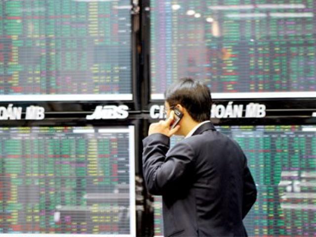 Tin giá vàng - Cơ hội kiếm lời từ chứng khoán khi tỷ giá, vàng, dầu biến động