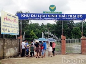 Tin tức trong ngày - Vụ hổ cắn đứt tay du khách: Không ai chịu trách nhiệm!