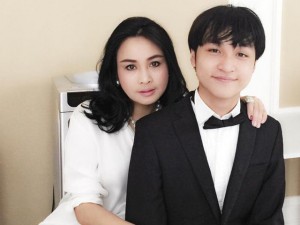 Giới trẻ - Con trai Diva Thanh Lam giành giải nhất cuộc thi piano quốc tế HN