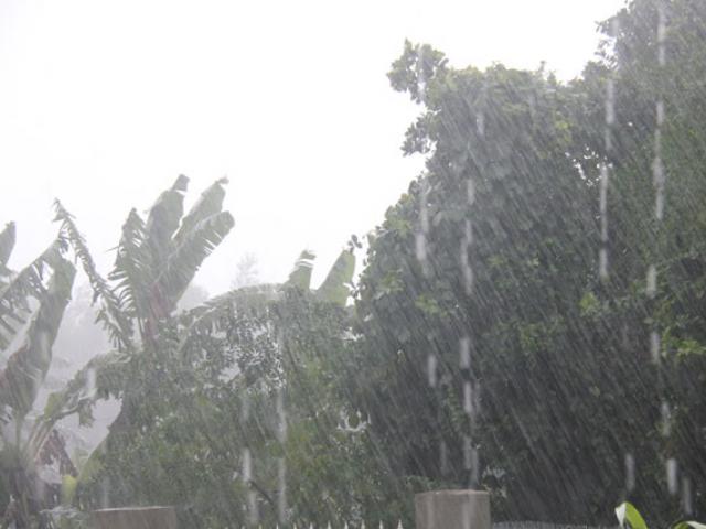 Tin thời tiết - Mưa lớn bao phủ Trung Bộ, Tây Nguyên và Nam Bộ