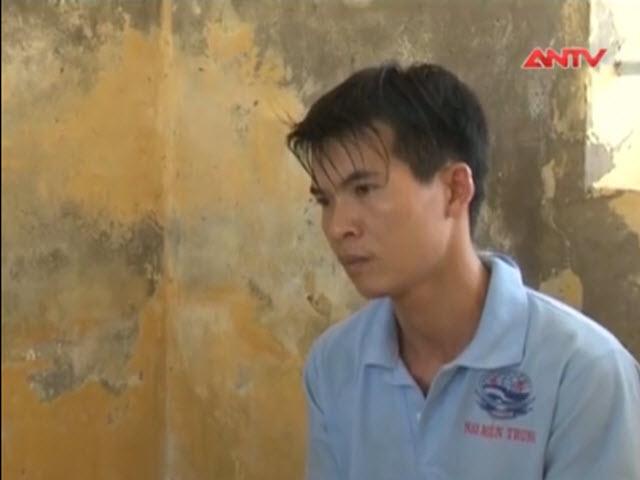 Video An ninh - Nổi thú tính, gã trai "giở trò" với nhân viên giao hàng