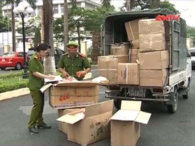 Video An ninh - HN: Phát hiện vụ tập kết bánh kẹo Trung thu “hết đát”