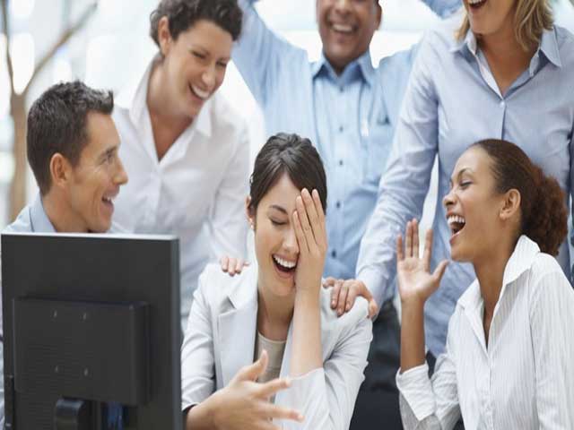 Cẩm nang tìm việc - Những điều đơn giản giúp bạn thành công nơi công sở