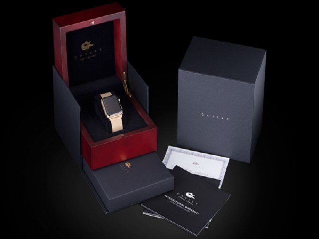 Thời trang Hi-tech - "Chân dung" Apple Watch mạ vàng 18K in hình Tổng thống Putin