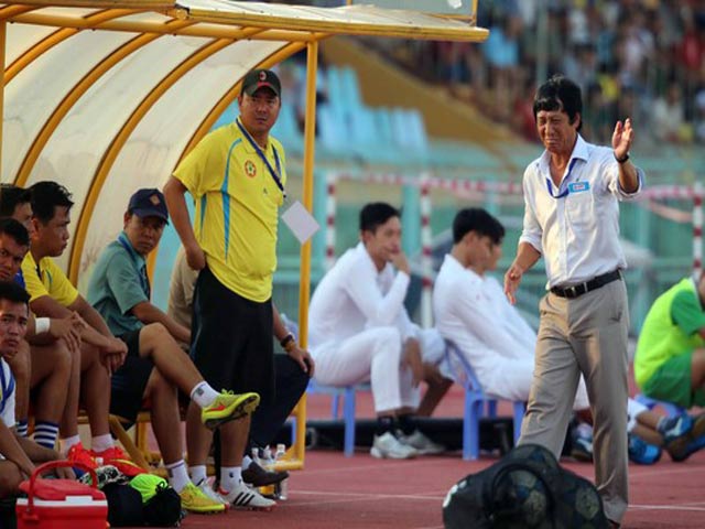 Bóng đá - Vòng cuối V-League 2015: XSKT Cần Thơ "thiết quân luật"