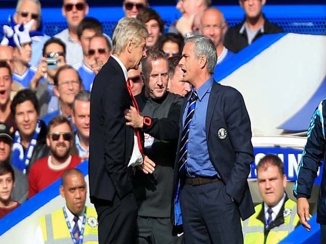 Bóng đá - Mourinho "nổi hứng" muốn mua toàn bộ cầu thủ Arsenal
