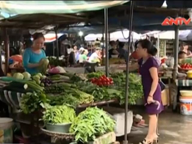 An ninh Kinh tế - Tiêu dùng - Bán hàng tiêu dùng ở nông thôn "vượt mặt" thành thị