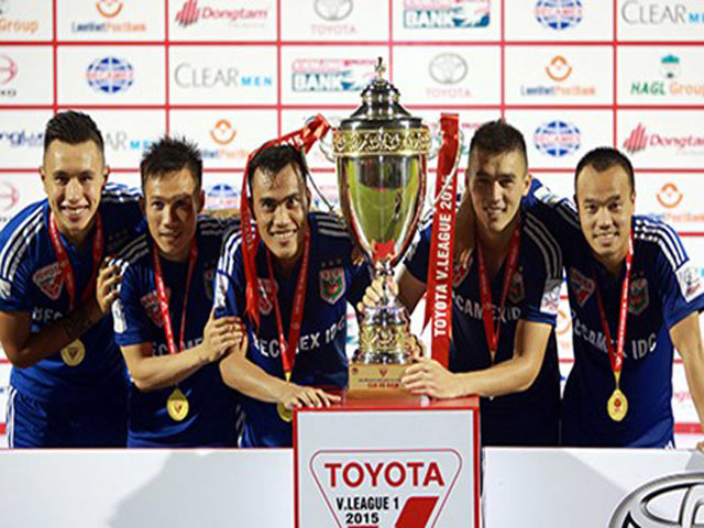 Bóng đá - Kết thúc V-League 2015: Sau tấm màn nhung V-League…