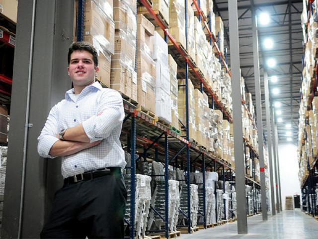 Tài chính - Bất động sản - Chàng trai 20 tuổi kiếm được 50 triệu USD/năm